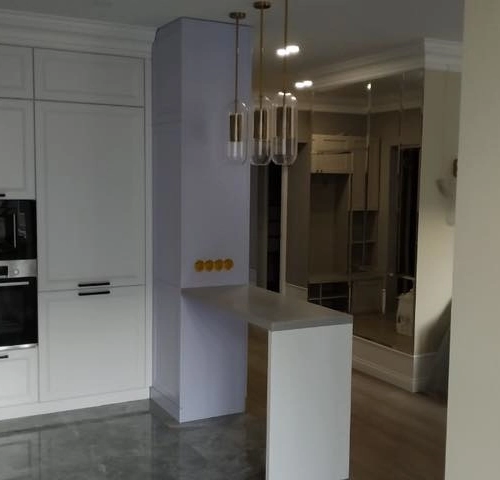 Меблі для Миколи Миколайовича встановлені